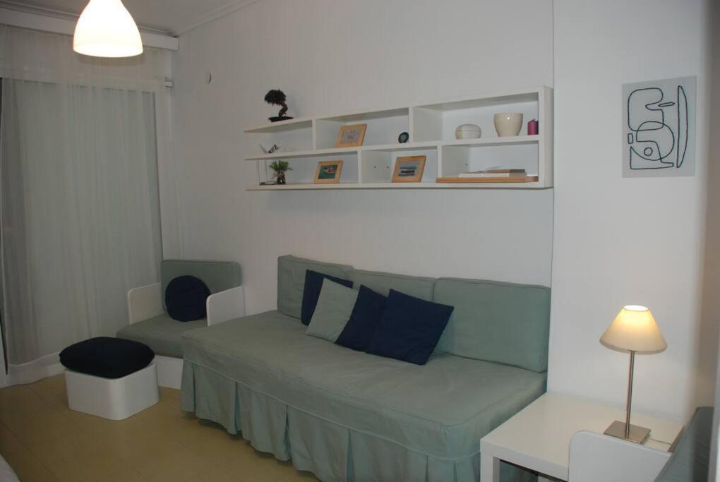 Endless Blue, In The Wave Apartment Peraia  ภายนอก รูปภาพ